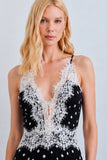 VESTIDO MIDI FLUIDO DECOTE V E DETALHE COLEÇÃO VERÃO 27
