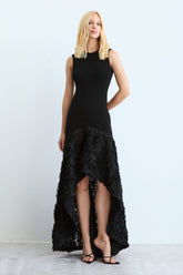 VESTIDO MULLET COM BARRA EM RENDA COLEÇÃO INVERNO 26