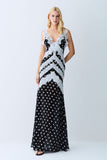 VESTIDO LONGO DECOTE V COM DETALHES EM RENDA BORDADAS POÁ COLEÇÃO VERÃO 27