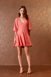 VESTIDO CURTO DETALHE NESGA COLEÇÃO INVERNO 25