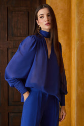 BLUSA GOLA FOULARD DECOTE COLEÇÃO INVERNO 26