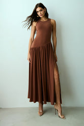 VESTIDO MIDI DECOTE NADADOR E SAIA ASSIMETRICA COLEÇÃO VERÃO 27