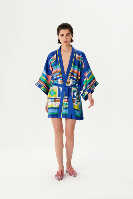 KIMONO CURTO DE SEDA COM PADRÃO GEOMETRICO ZEUGMA COLEÇÃO VERÃO 26