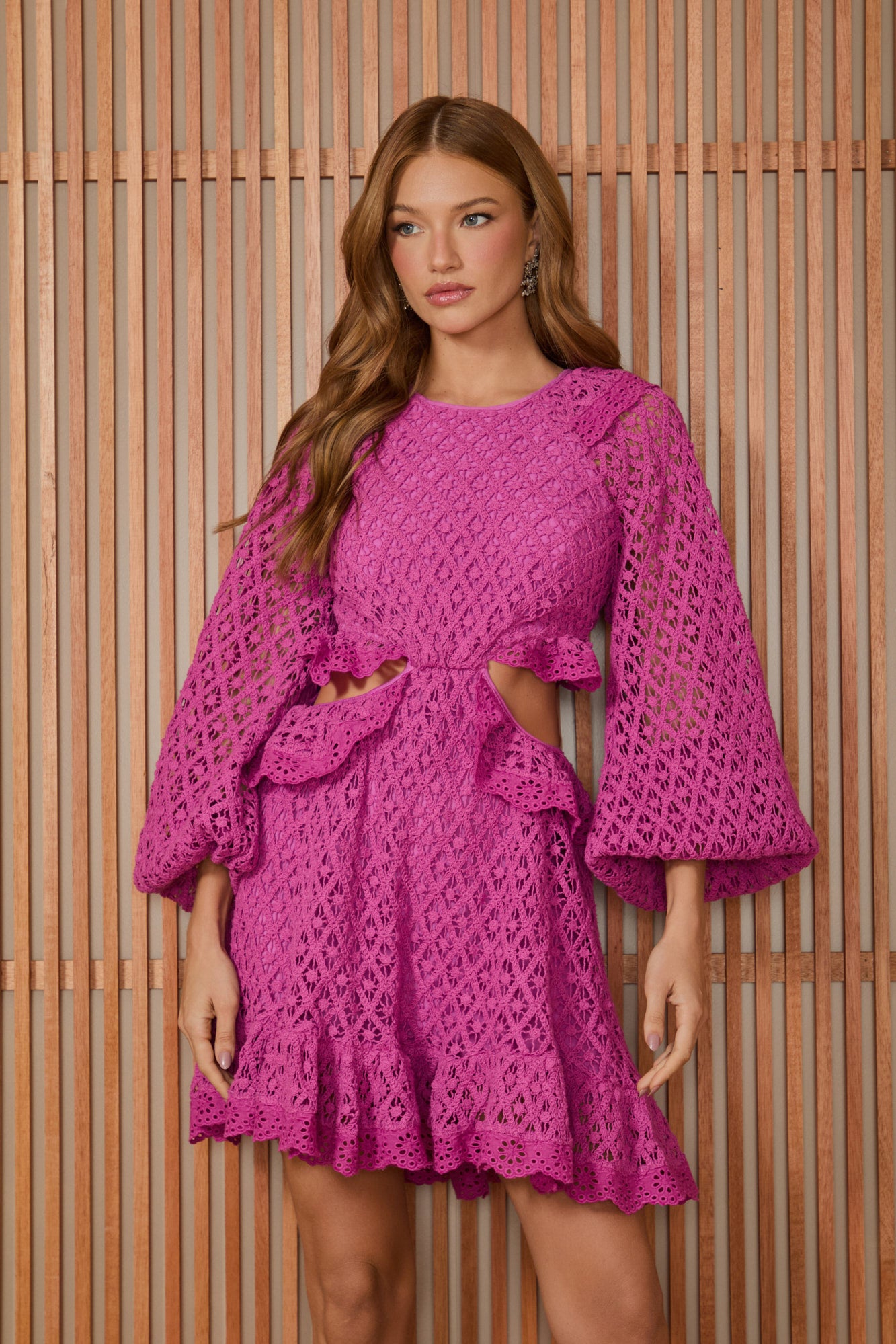 VESTIDO CURTO LAILA MANGA BUFANTE COLEÇÃO INVERNO 25