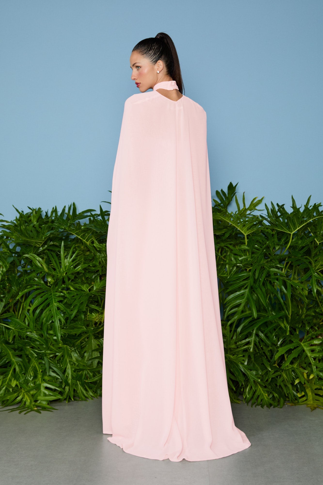 VESTIDO LONGO JESSIE DECOTE CORAÇÃO COLEÇÃO VERÃO 26