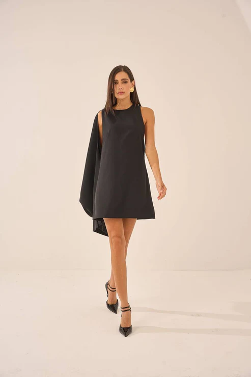 VESTIDO CURTO OMBRO SOBREPOSIÇÃO COLEÇÃO INVERNO 25