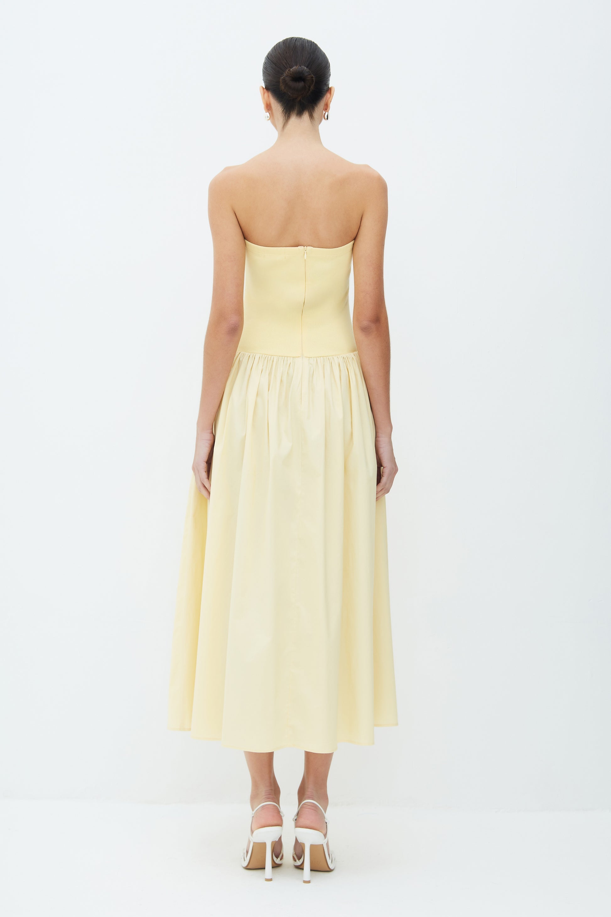 VESTIDO MIDI TOMARA QUE CAIA SAIA AMPLA E BOLSOS COLEÇÃO VERÃO 26
