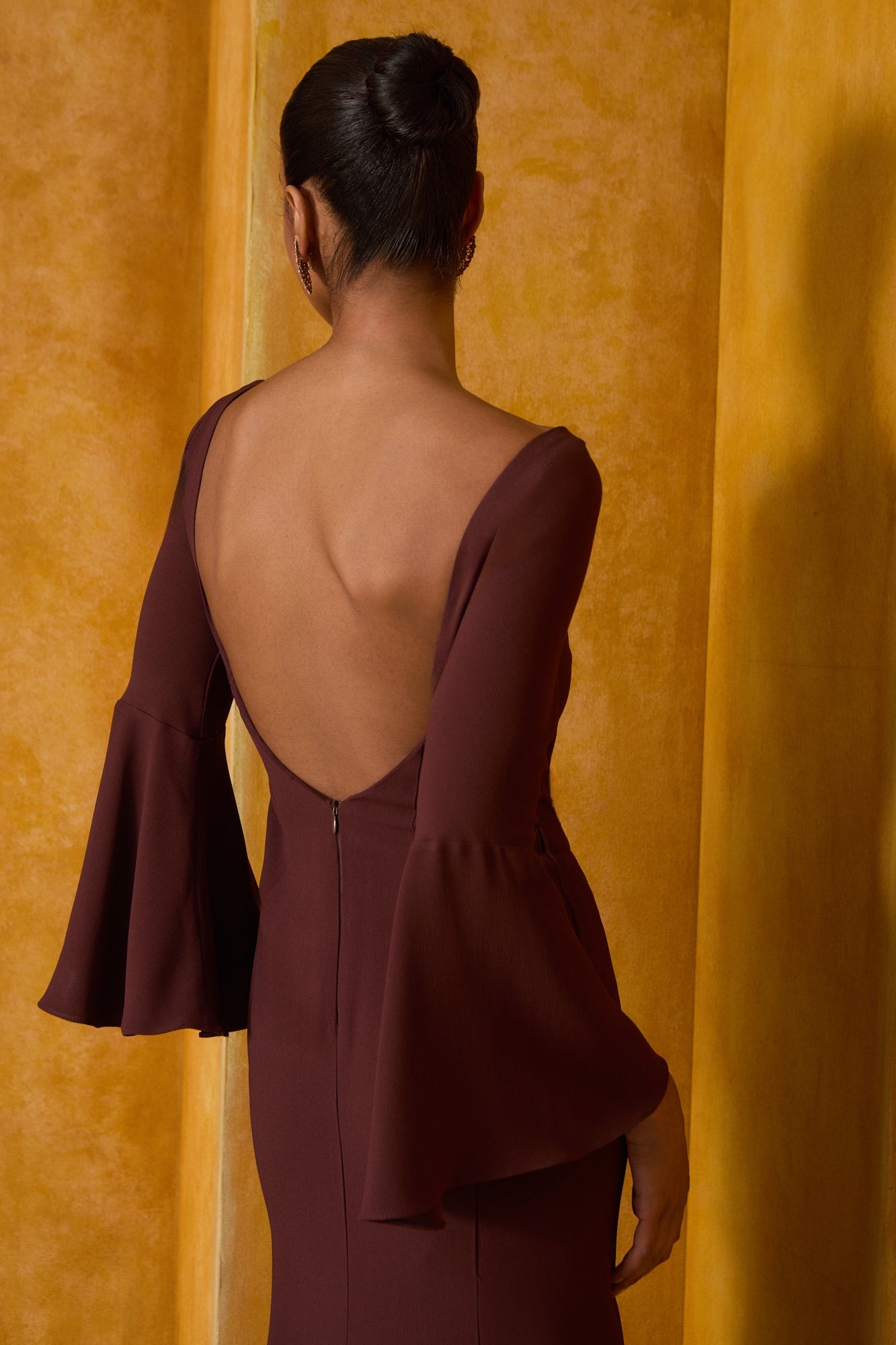 VESTIDO LONGO MANGA SINO COLEÇÃO INVERNO 26