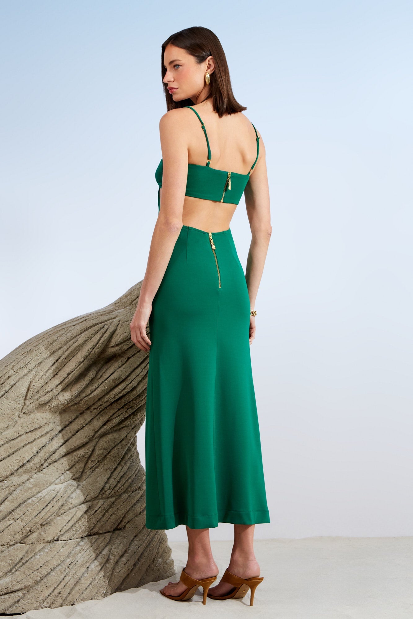 VESTIDO MIDI JERSEY DETALHE DECOTE COLEÇÃO ALTO VERÃO 26