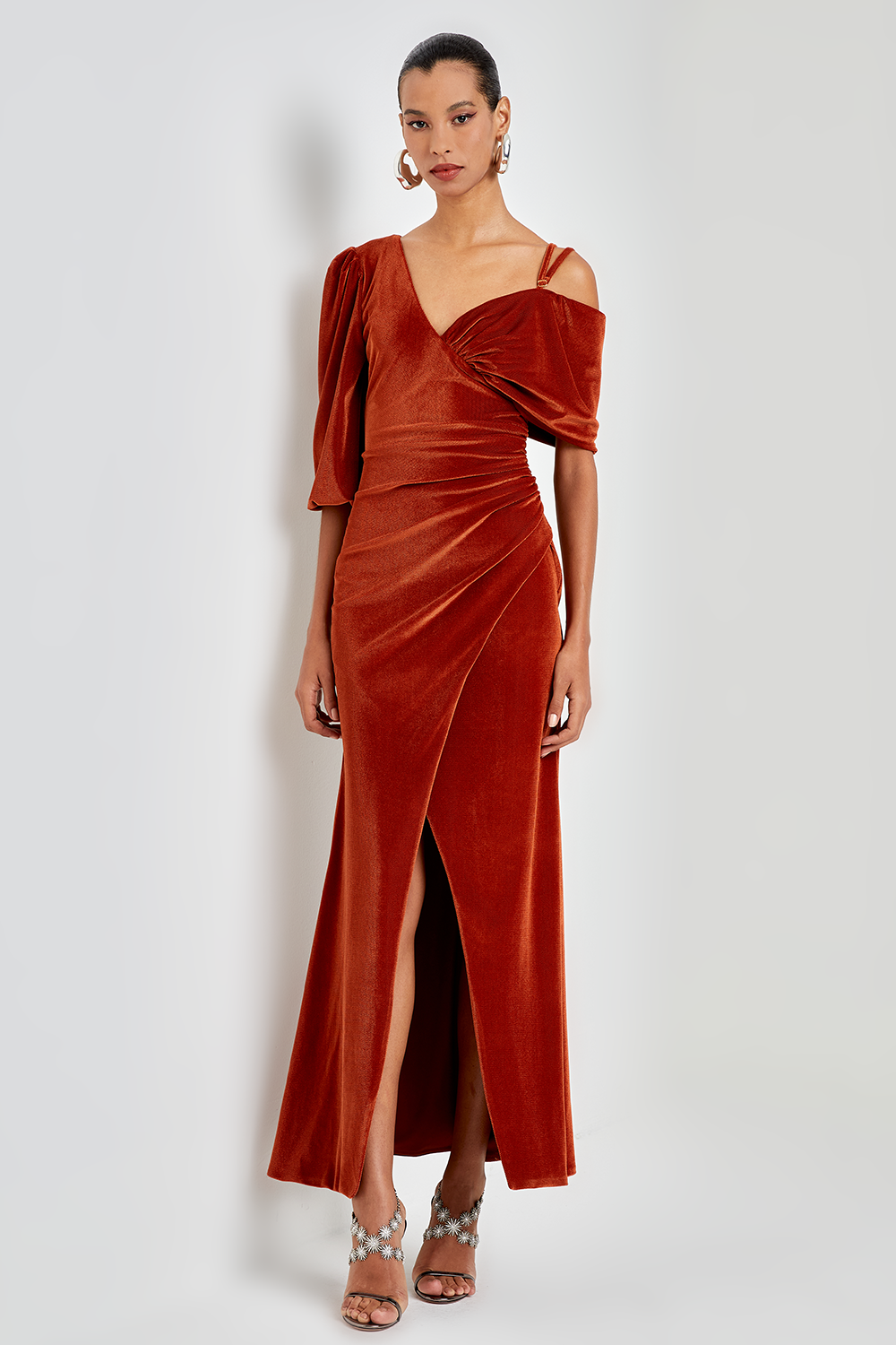 VESTIDO FENDA RADIANCE COLEÇÃO INVERNO 24
