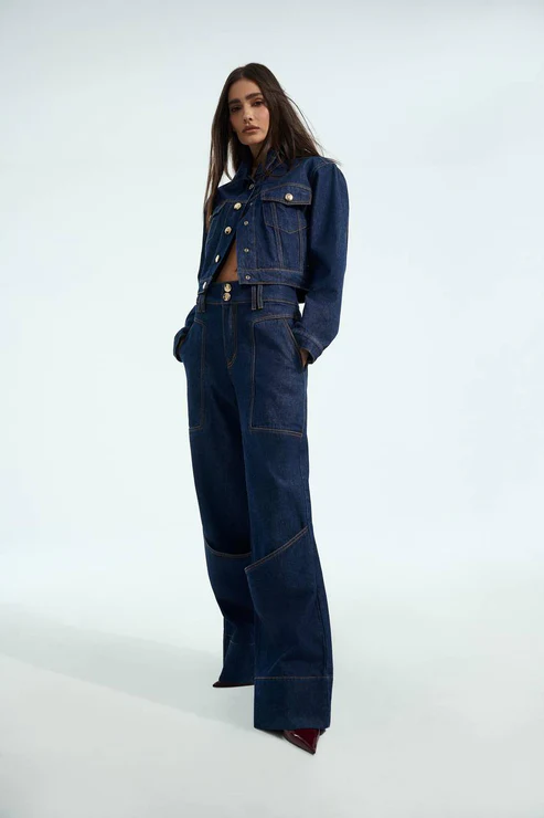 CALÇA JEANS ABERTURA FRONTAL COLEÇÃO INVERNO 25