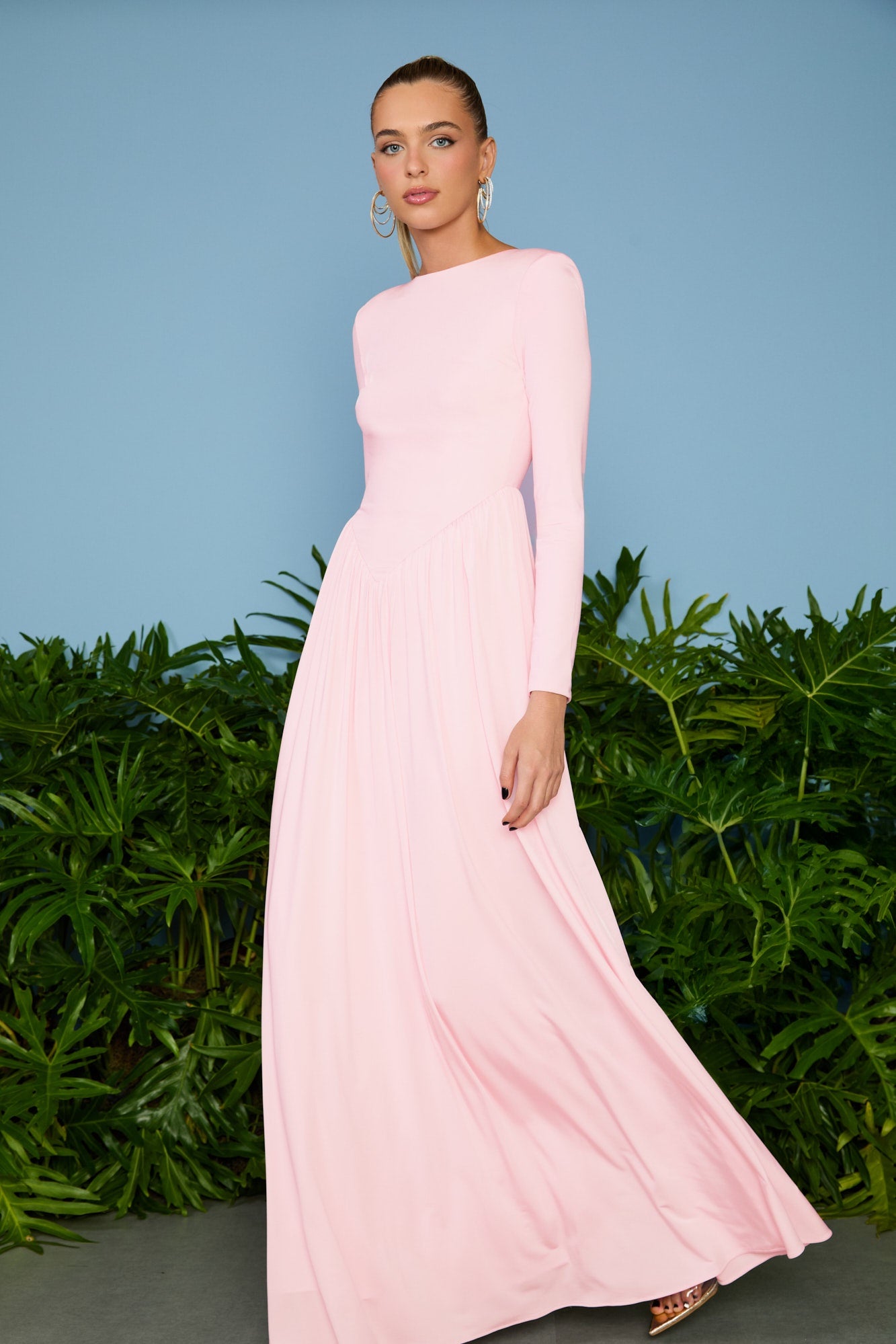 VESTIDO LONGO LIZIE CINTURA V COLEÇÃO VERÃO 26