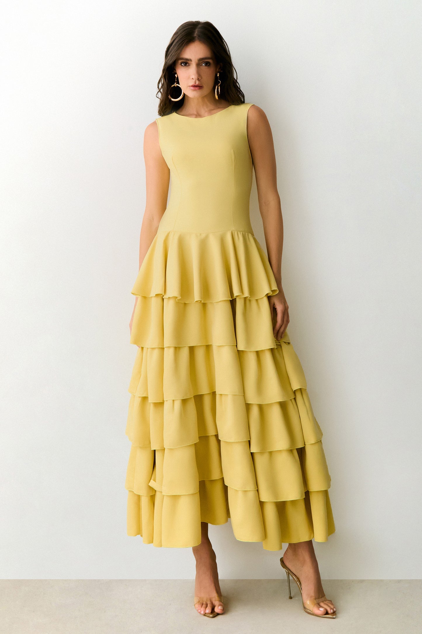 VESTIDO MIDI ALONGADO COM BABADOS E VOLUME COLEÇÃO VERÃO 27