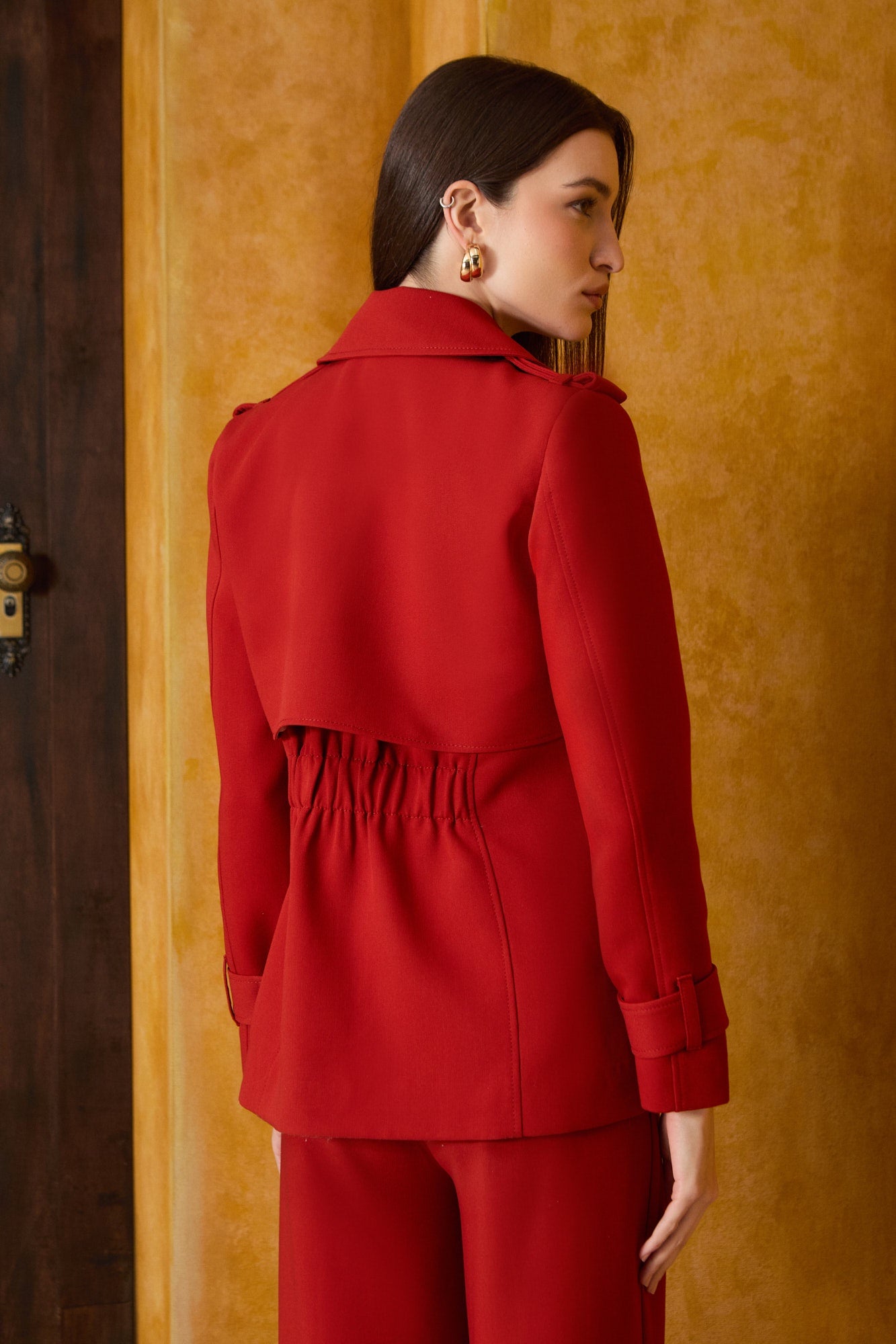 CONJUNTO DE  BLAZER DETALHE BOTÕES E CALÇA RETA CASA INGLESA COLEÇÃO INVERNO 26