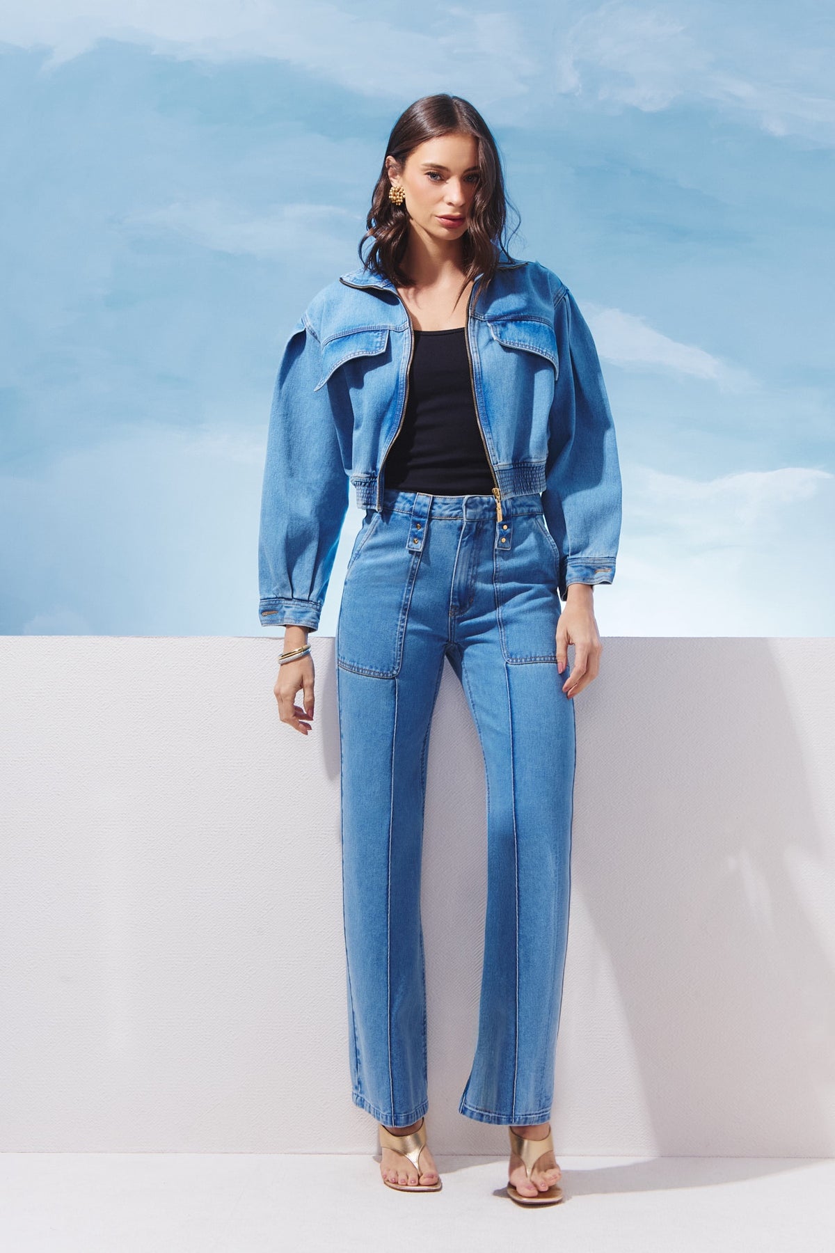 CALÇA JEANS DETALHE PASSANTE COLEÇÃO VERÃO 27