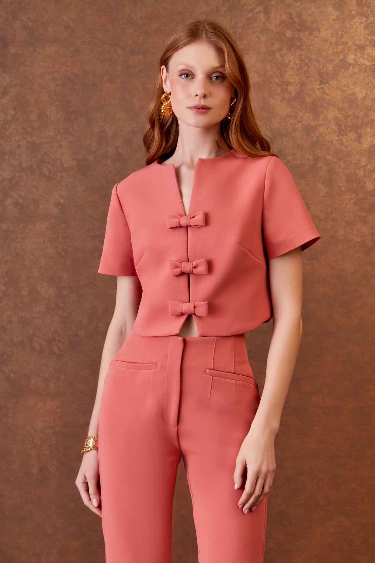 BLUSA LAÇOS FRENTE COLEÇÃO INVERNO 25