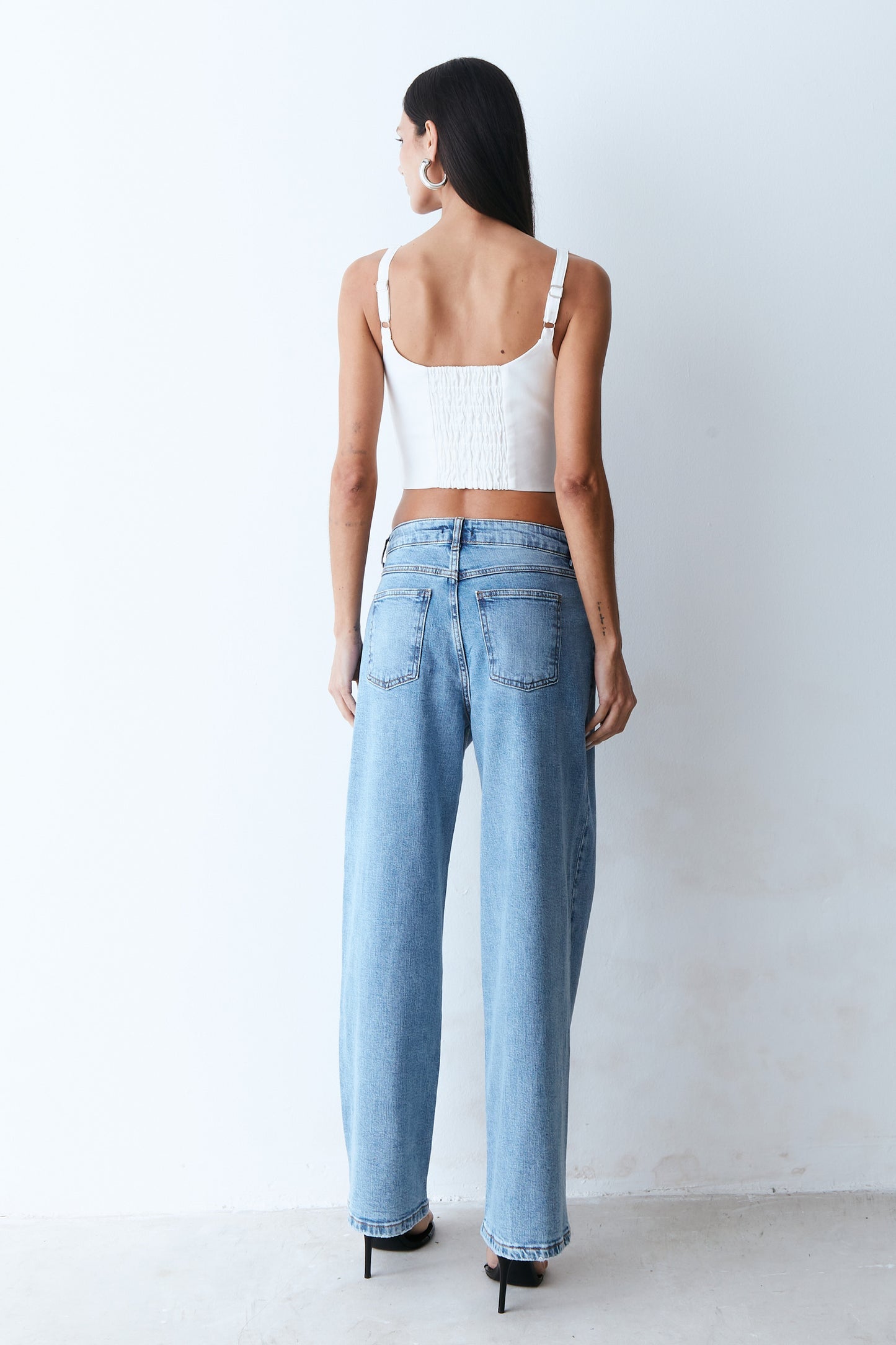 CALÇA RETA CINTURA MEDIA COLEÇÃO VERÃO 27