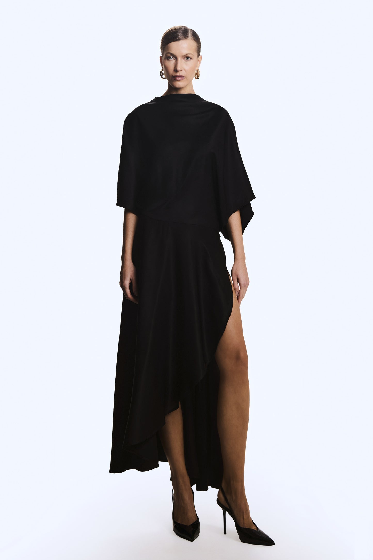 VESTIDO MIDI FLUIDO COM TRANSPASSE SAIA COLEÇÃO VERÃO 27