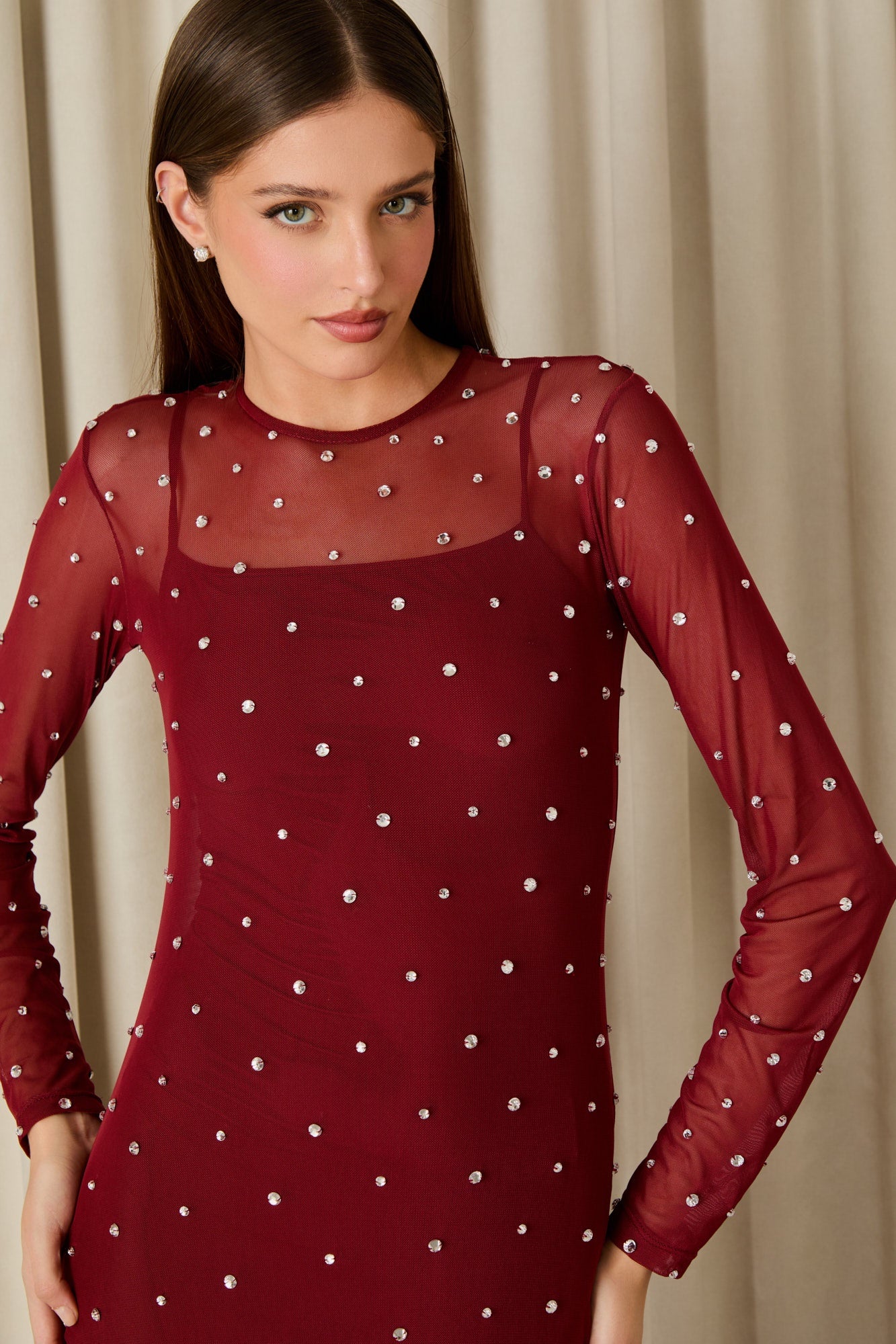 VESTIDO LONGO AMANDA BORDADO COLEÇÃO INVERNO 26
