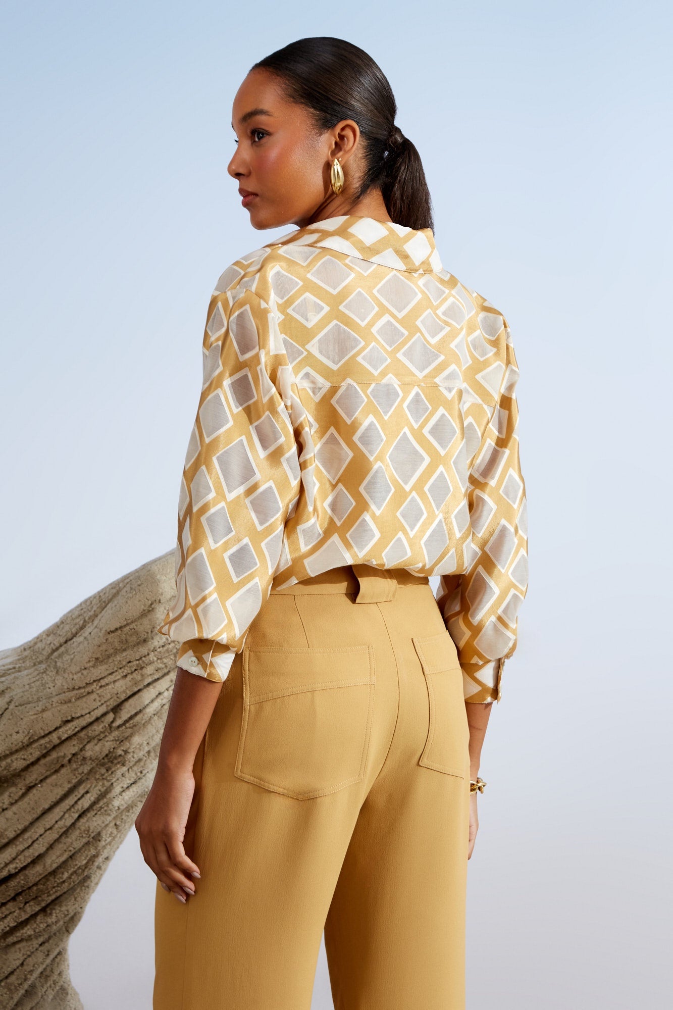 CAMISA DEVORE LOSANGOS COLEÇÃO ALTO VERÃO 26