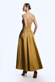 VESTIDO MIDI ESTRUTURADO COS LARGO DECOTE RETO COLEÇÃO INVERNO 26