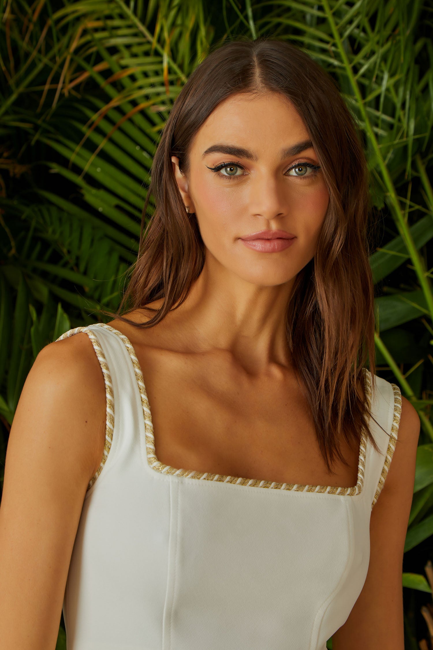 CONJUNTO DE TOP DETALHADO TRANÇADO OURO E CALÇA LAÇO COS COLEÇÃO VERÃO 24