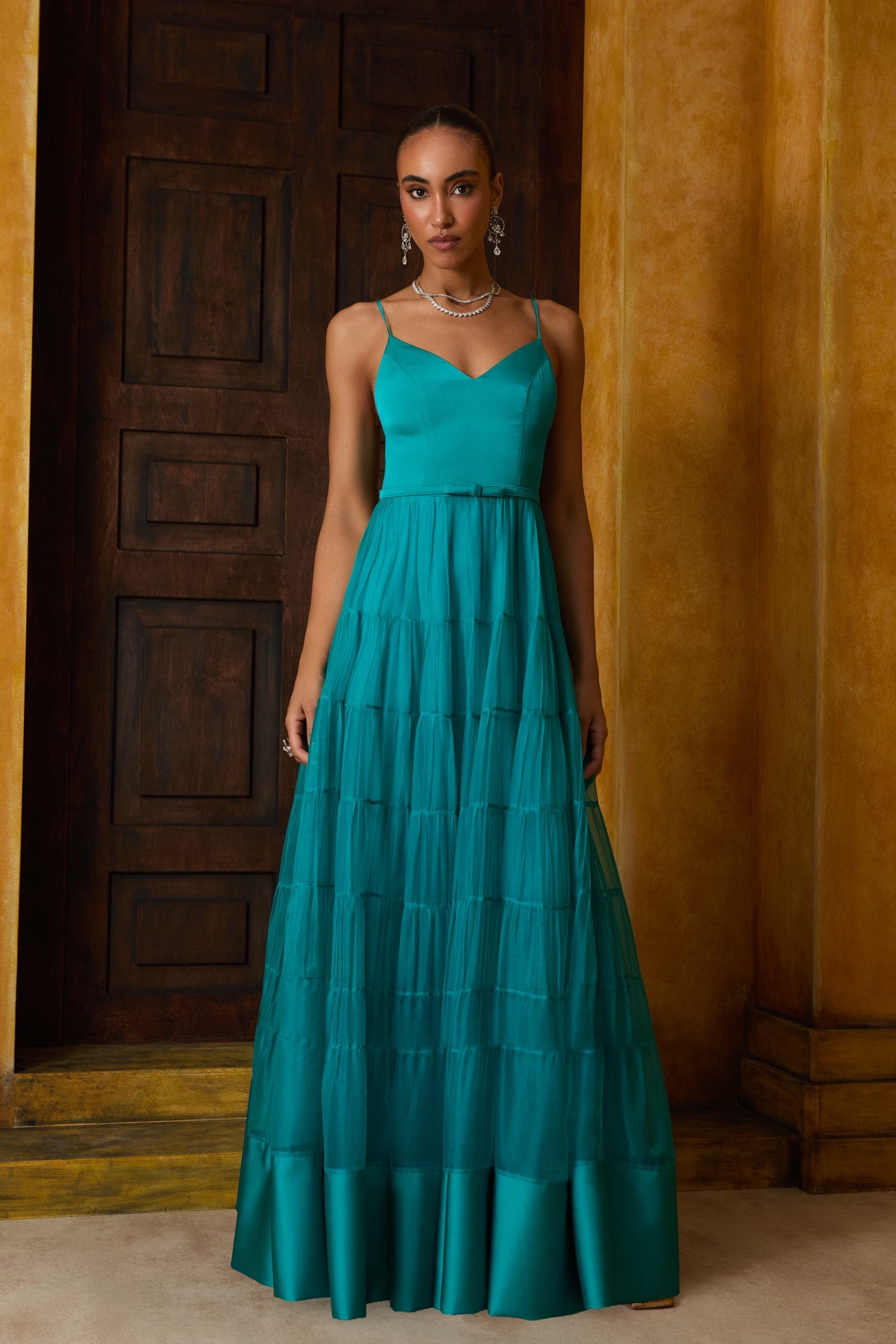 VESTIDO LONGO SAIA FRANZIDA COLEÇÃO INVERNO 26