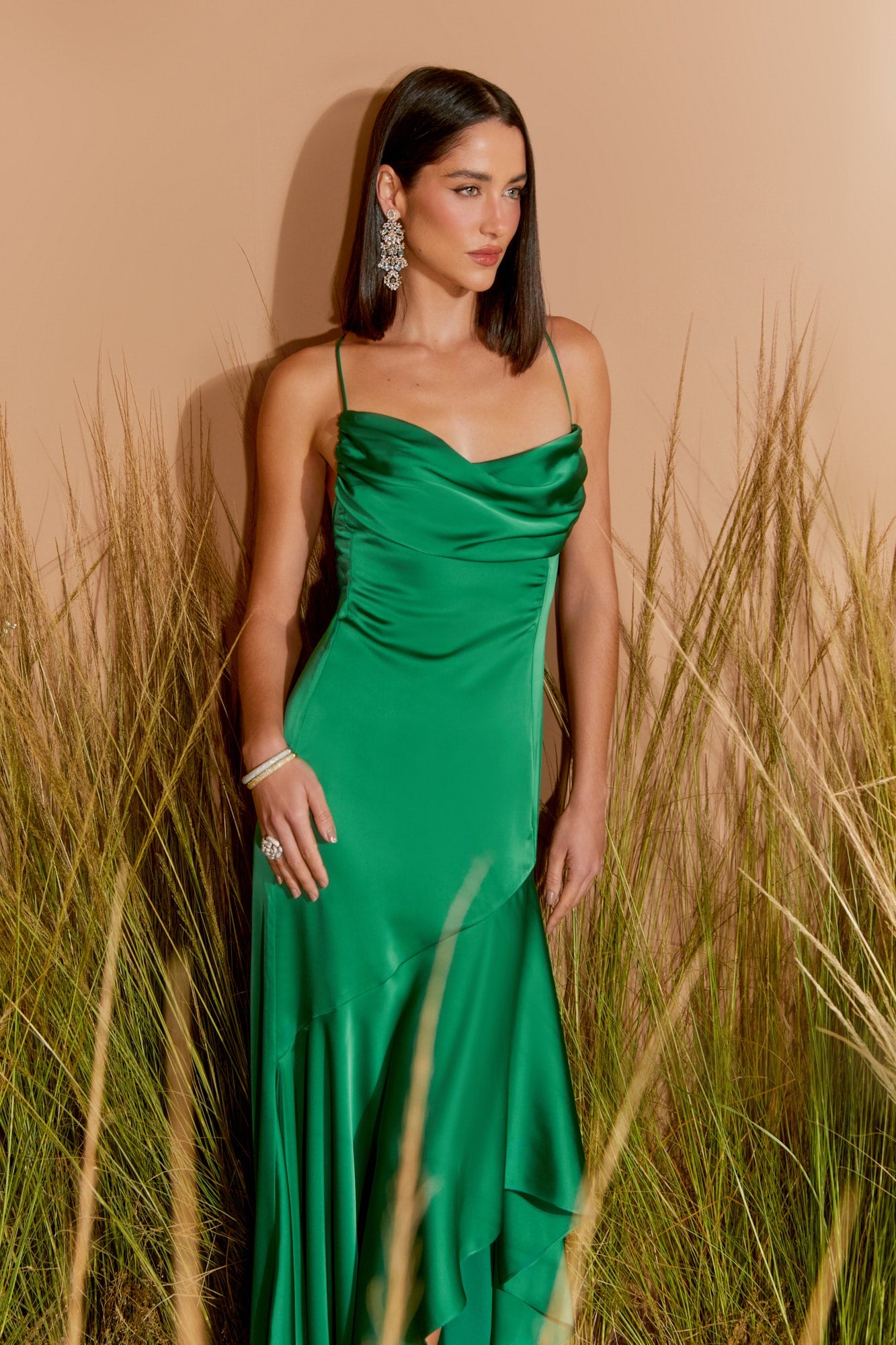 VESTIDO LONGO FENDA BABADO COLEÇÃO VERÃO 26