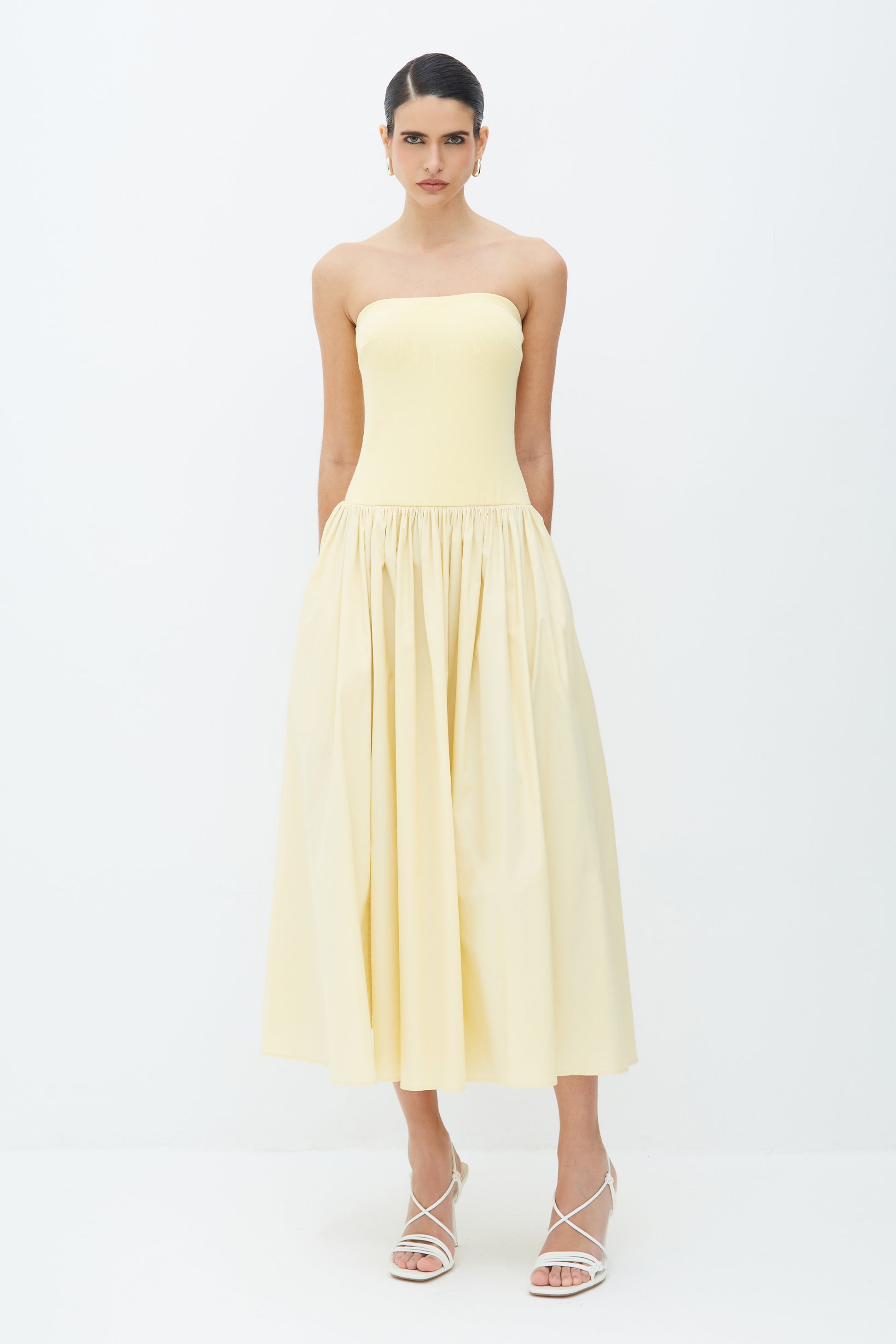 VESTIDO MIDI TOMARA QUE CAIA SAIA AMPLA E BOLSOS COLEÇÃO VERÃO 26