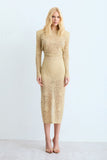 VESTIDO MIDI EM RENDA COM OMBREIRAS E MANGA LONGA COLEÇÃO INVERNO 26