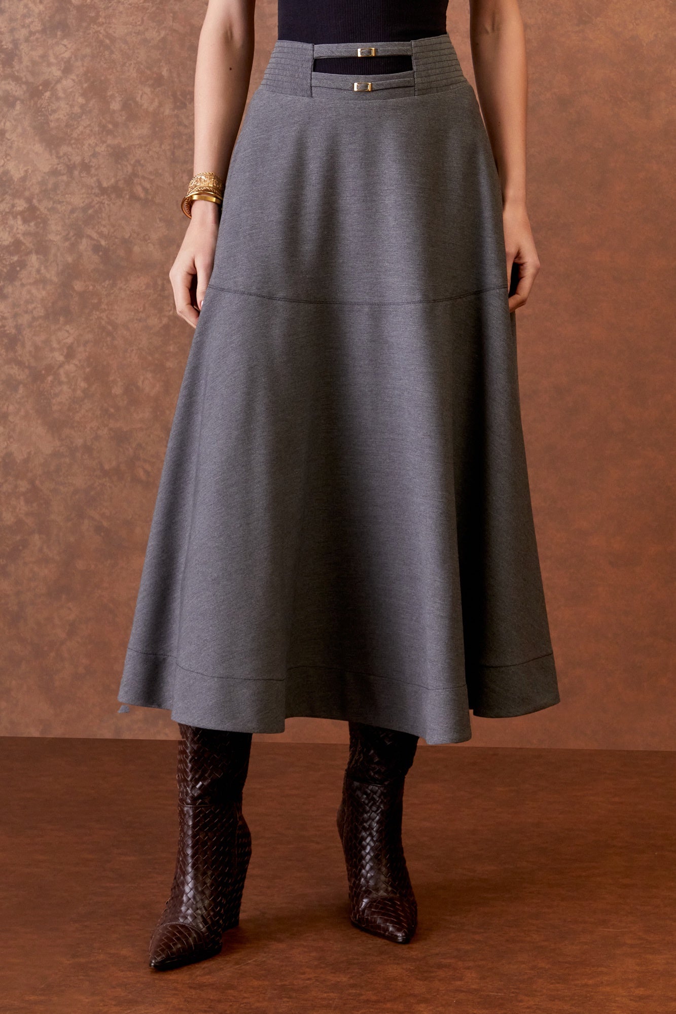 SAIA MIDI FIVELA COLEÇÃO INVERNO 25