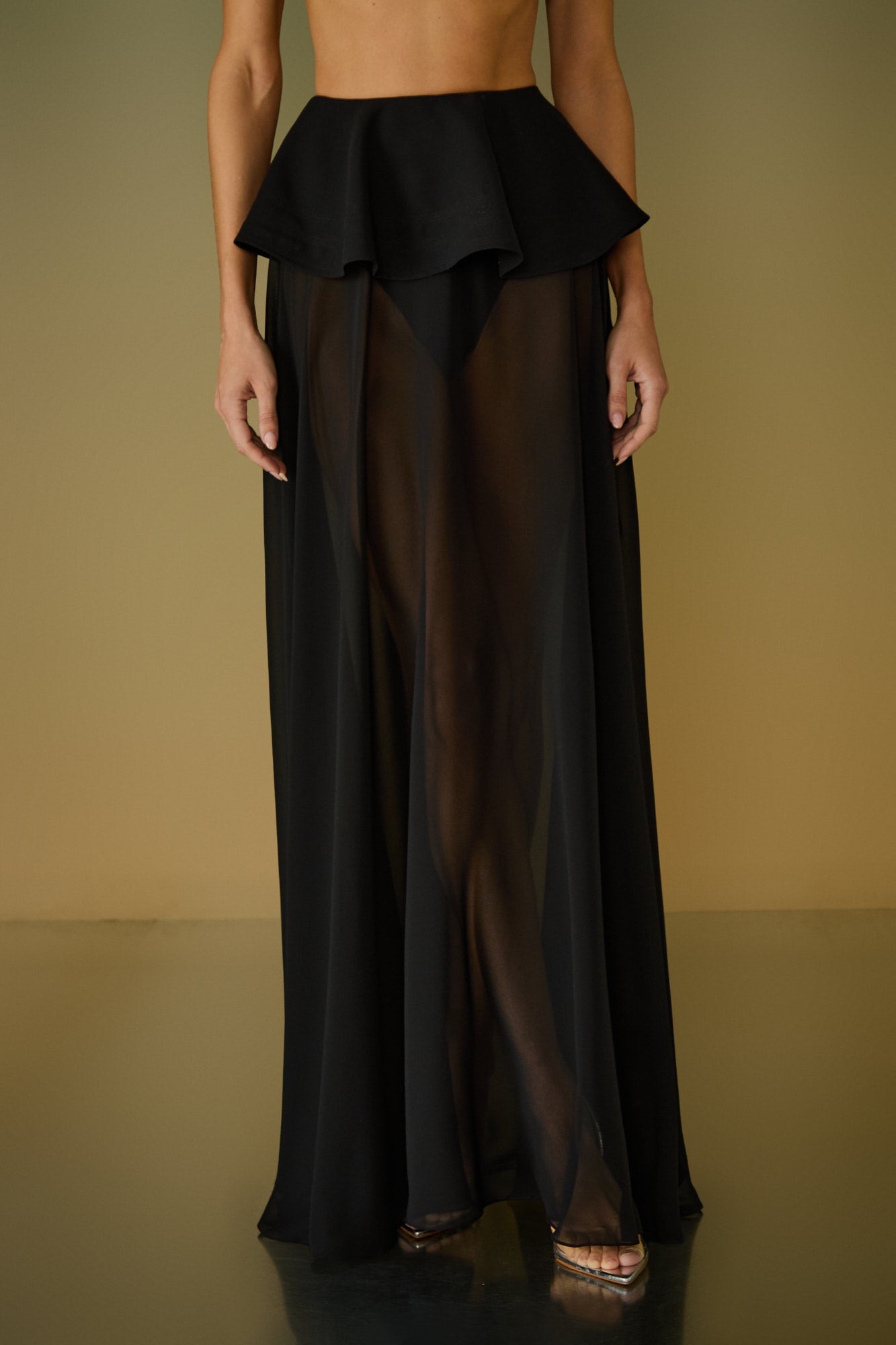 SAIA LONGA CLARA BASQUE COLEÇÃO ALTO VERÃO 26