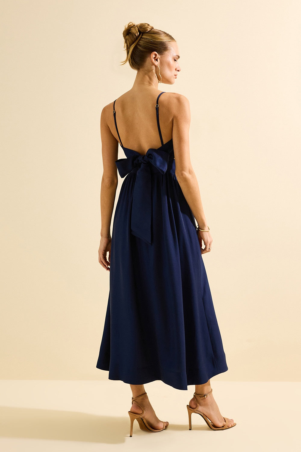 VESTIDO HIPER MIDI MONACO COLEÇÃO VERÃO 26