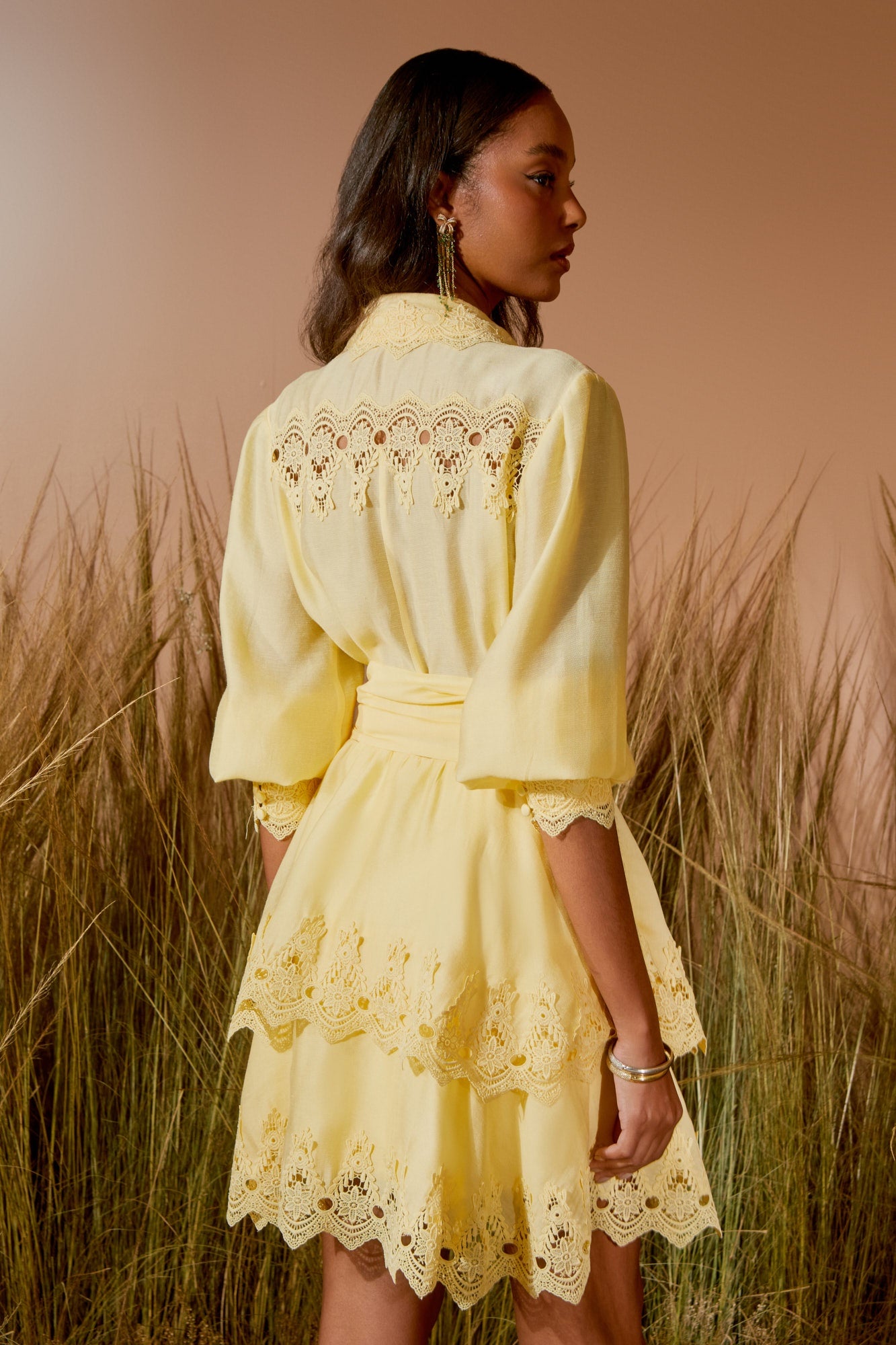 VESTIDO CURTO RENDA FAIXA COLEÇÃO VERÃ 26
