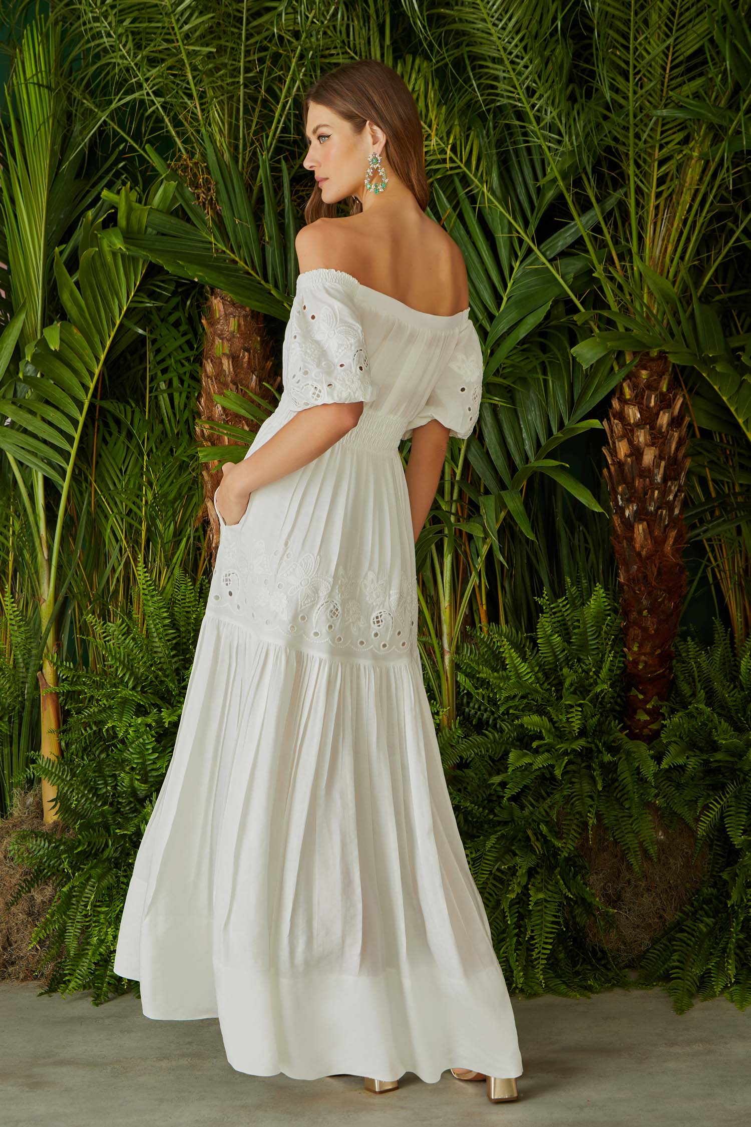 VESTIDO LONGO BORDADO RICHELIEU COLEÇÃO VERÃO 24