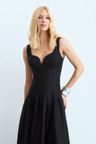 VESTIDO MIDI RECORTE V BUSTO E PREGAS NA SAIA COLEÇÃO INVERNO 26