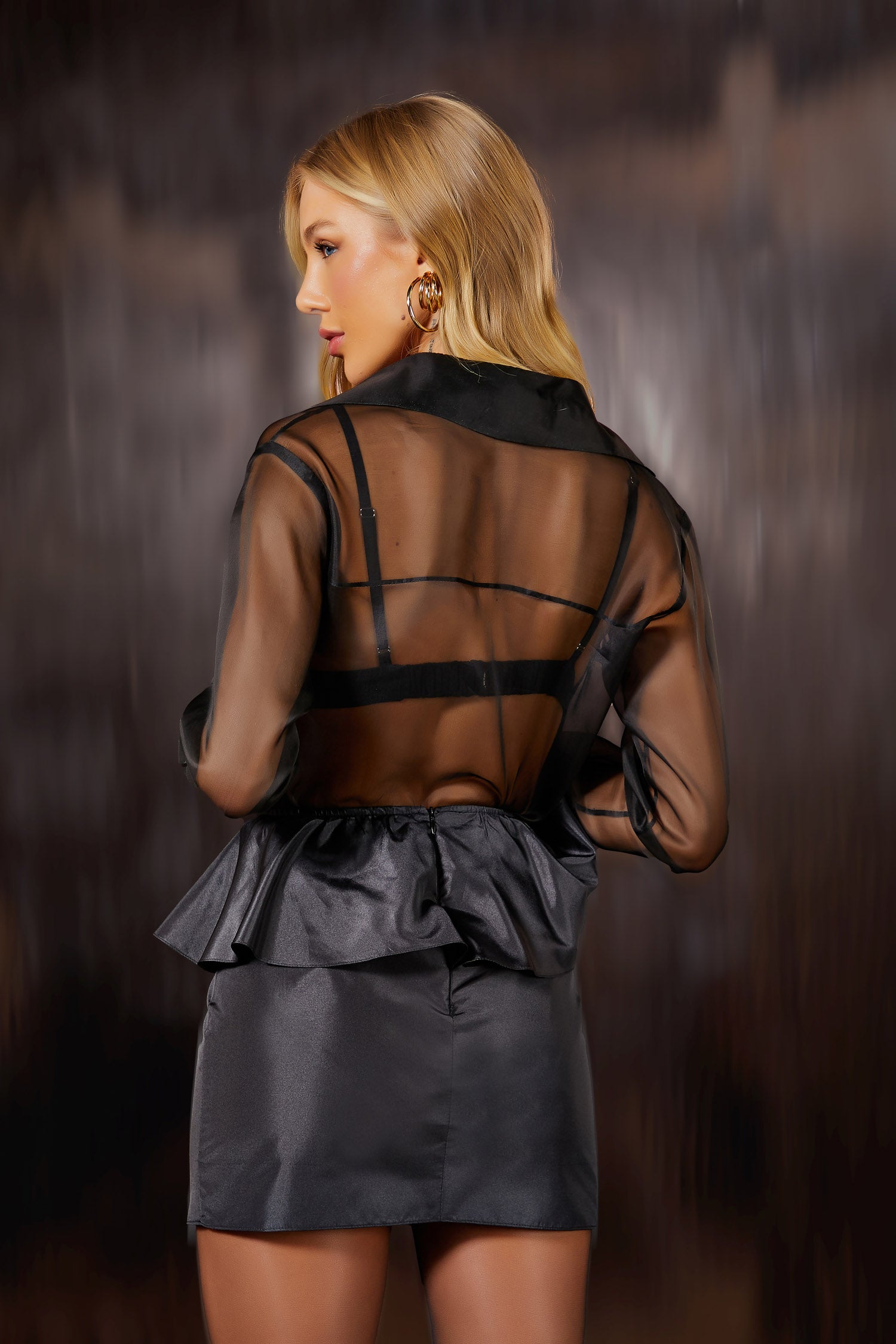 SAIA CURTA ROBIN COLEÇÃO INVERNO 24