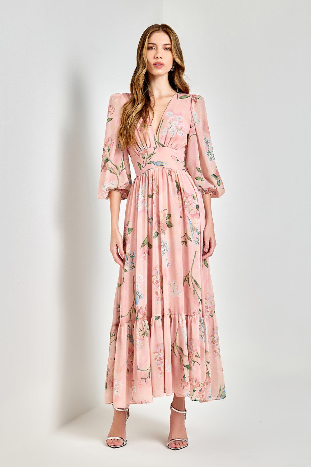 VESTIDO MIDI FLORAL DOS SONHOS COLEÇÃO VERÃO 26