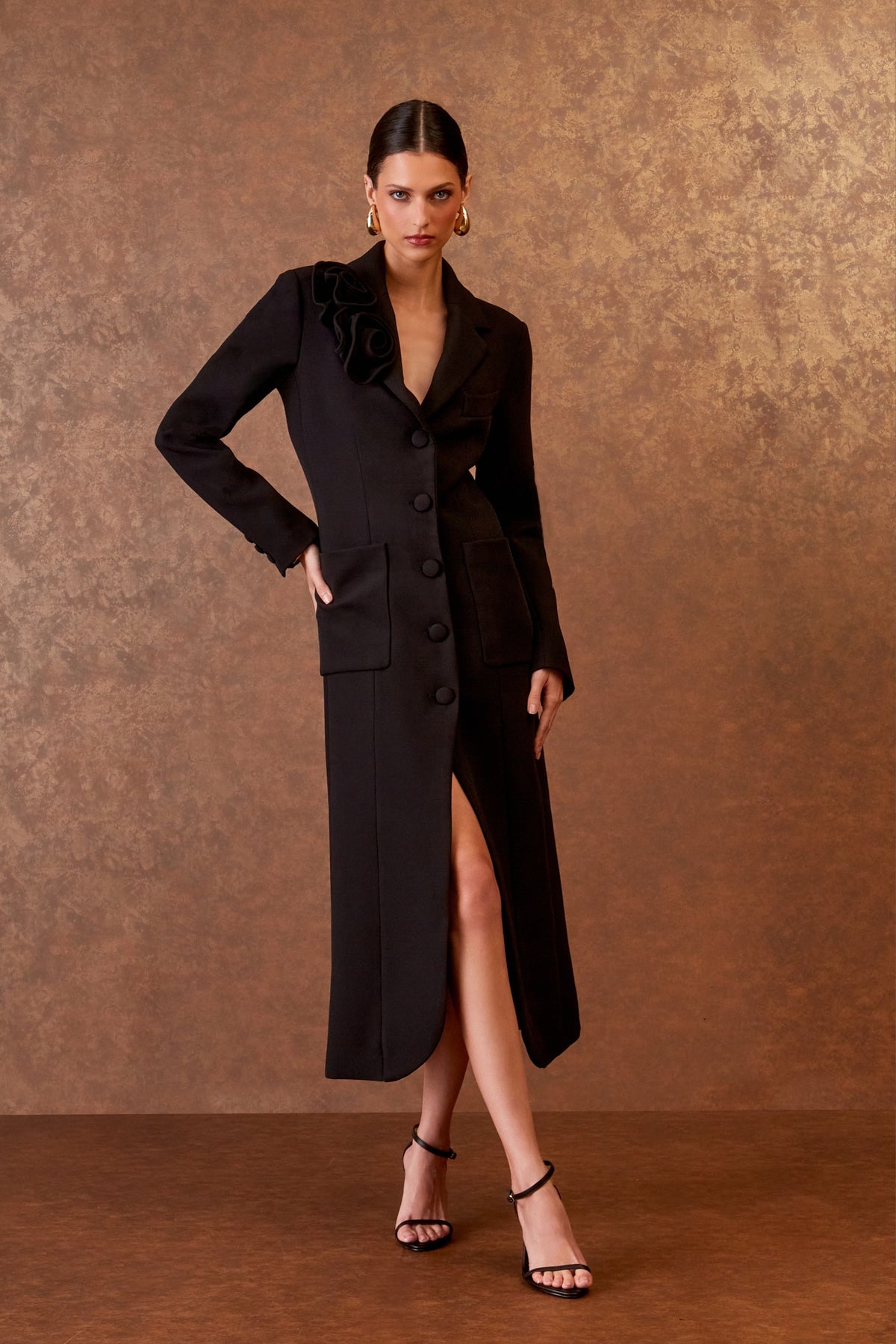 SOBRETUDO CREPE CLASSIC FLOR COLEÇÃO INVERNO 25
