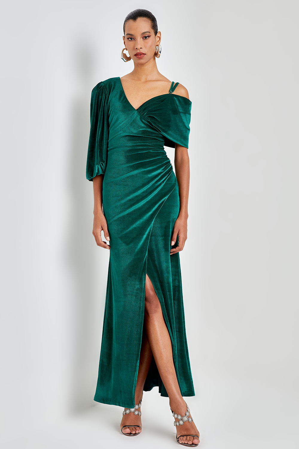 VESTIDO FENDA RADIANCE COLEÇÃO INVERNO 24