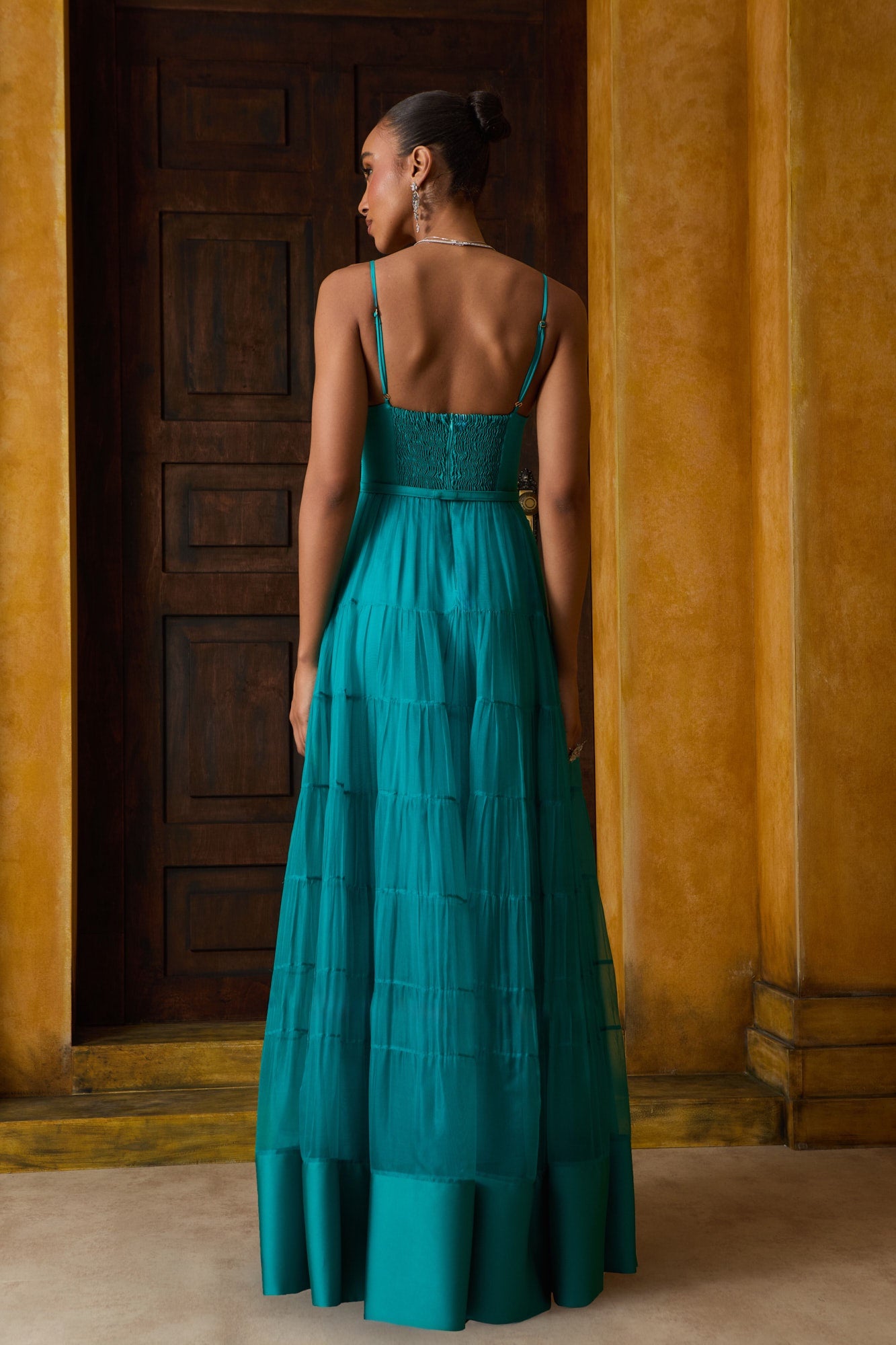 VESTIDO LONGO SAIA FRANZIDA COLEÇÃO INVERNO 26