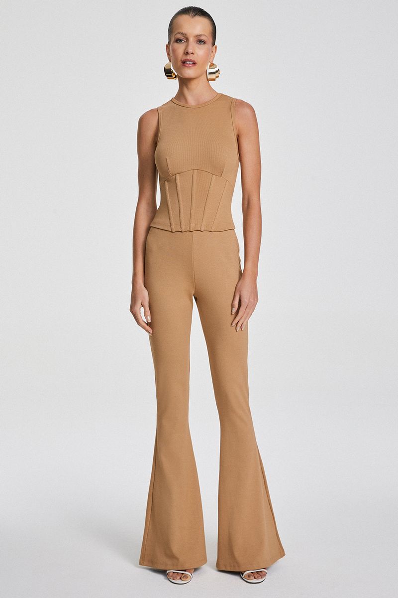 CALÇA FLARE EM MALHA COLEÇÃO VERÃO 24