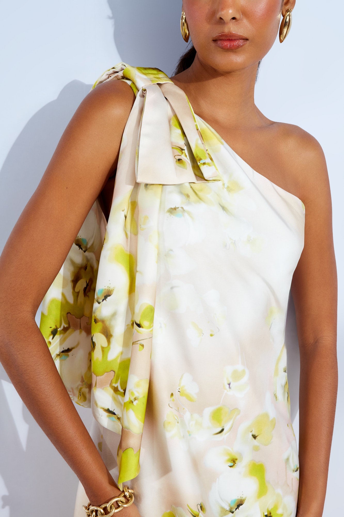VESTIDO CURTO UM OMBRO COLEÇÃO ALTO VERÃO 26
