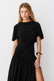 VESTIDO MIDI DETALHE FAIXA CINTURA SOBREPOSICAO FLUIDA COLEÇÃO INVERNO 26