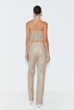 CALÇA RETA BOLSO E FRISO FRONTAL POLIURETANO COLEÇÃO INVERNO 24