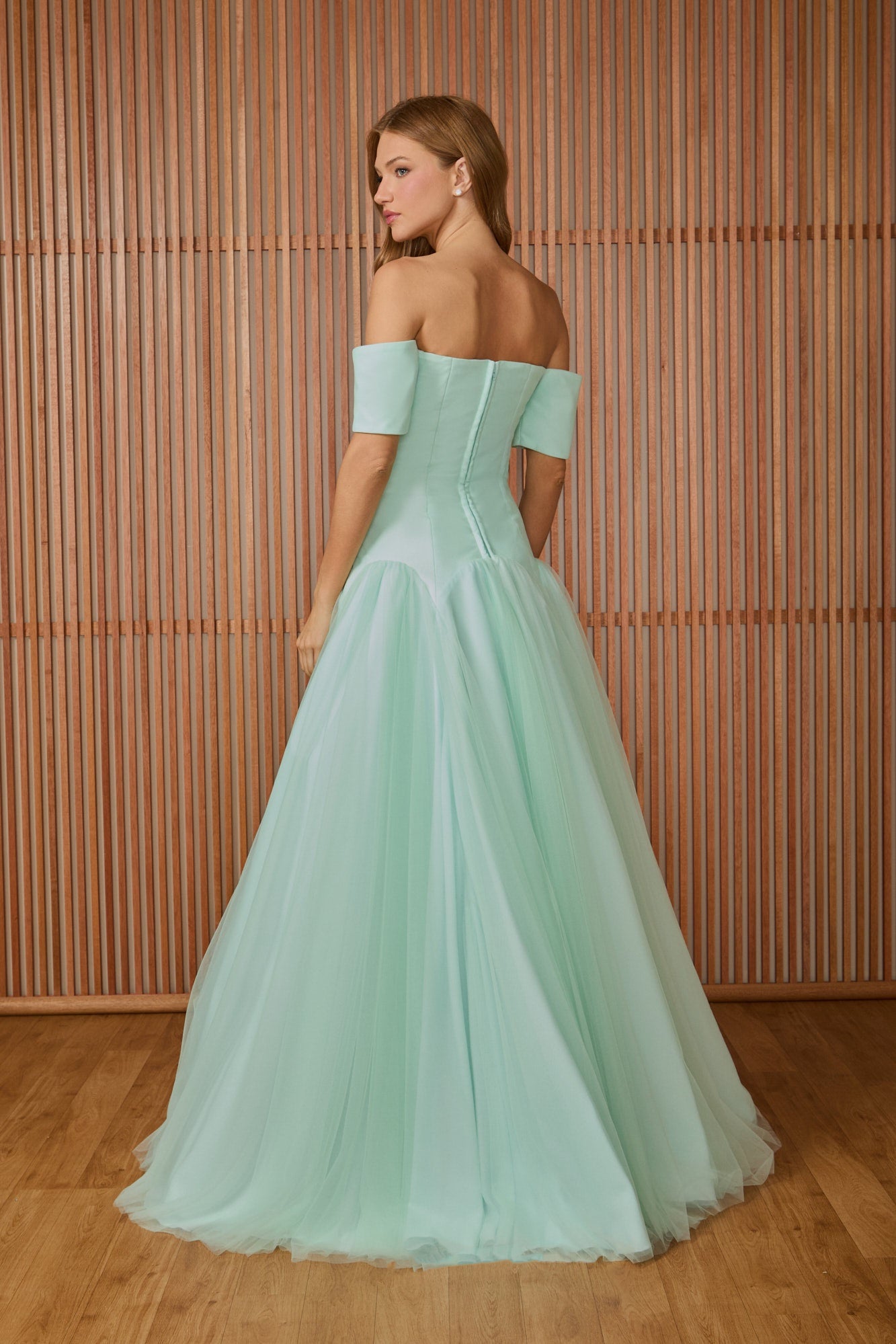 VESTIDO LONGO GABRIELA MANGA CURTA COLEÇÃO INVERNO 25