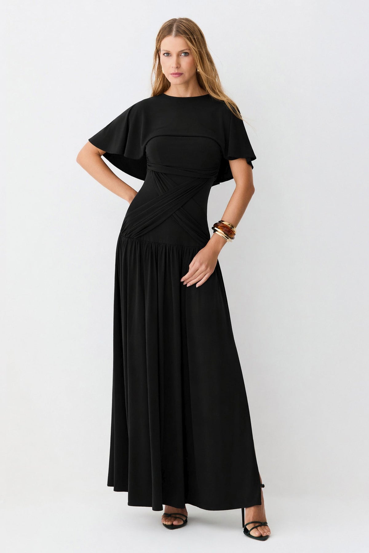 VESTIDO MIDI DETALHE FAIXA CINTURA SOBREPOSICAO FLUIDA COLEÇÃO INVERNO 26