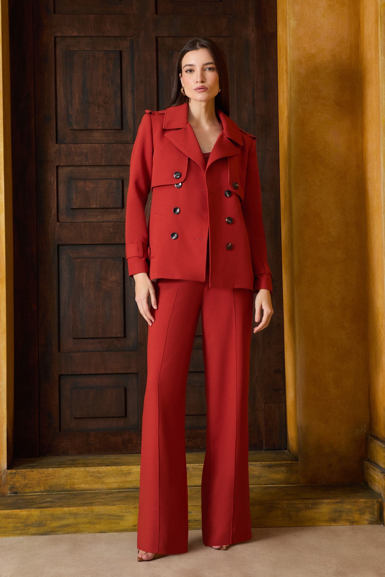 CONJUNTO DE  BLAZER DETALHE BOTÕES E CALÇA RETA CASA INGLESA COLEÇÃO INVERNO 26