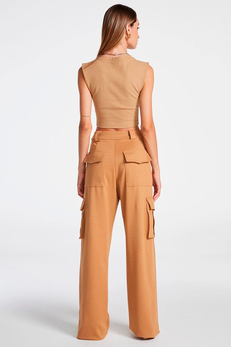 CALÇA PANTALONA DE MALHA COM BOLSO E FRISOS COLEÇÃO VERÃO 24
