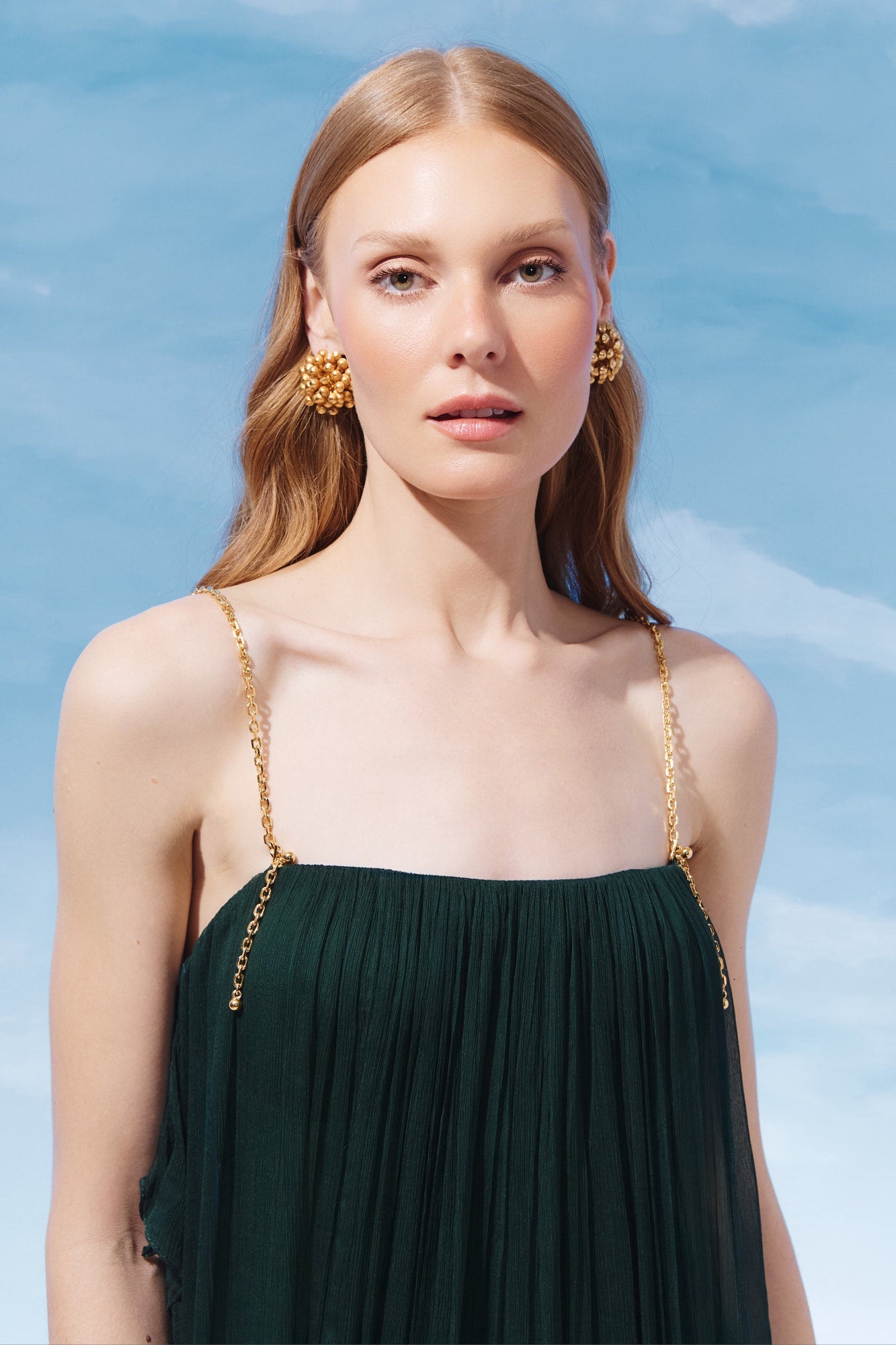 VESTIDO LONGO ALÇA CORRENTES BABADOS COLEÇÃO VERÃO 27